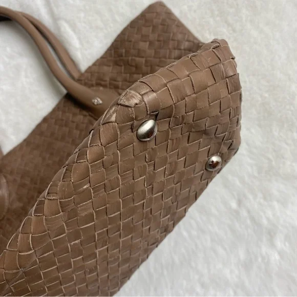 Helen Kaminski Australia Taupe Color 100% Leather Large Tote - Picture 11 of 15